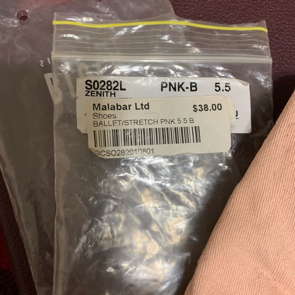 BLOCH Womens Zenith-w/ Ballet /Stretch pink. In great condition - Picture 5 of 8